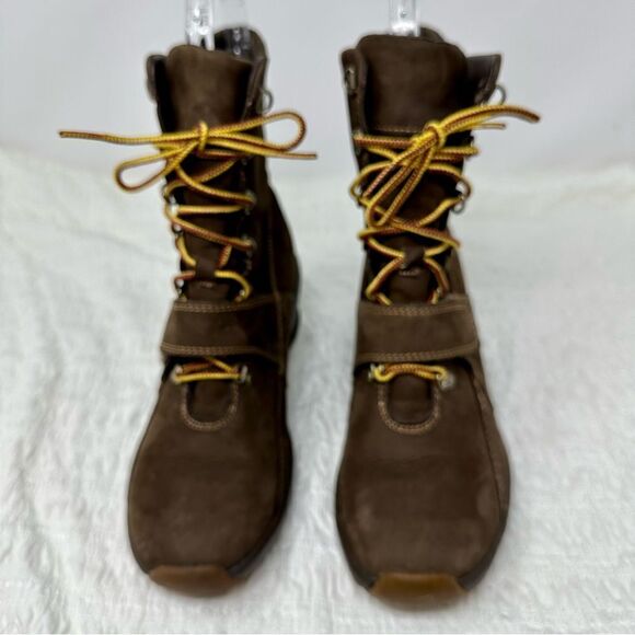 Timberland Wedge Boots- Size 6.5 - Picture 2 of 15